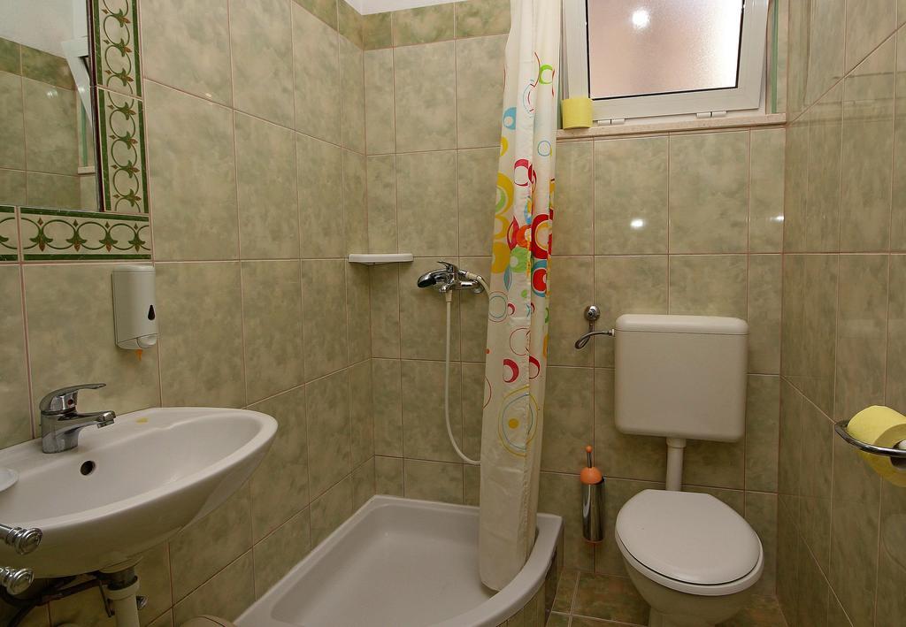 Apartments Adrion Drasnice Cameră foto